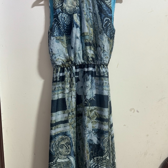 Women's chiffon maxi dress - Picture 2 of 4